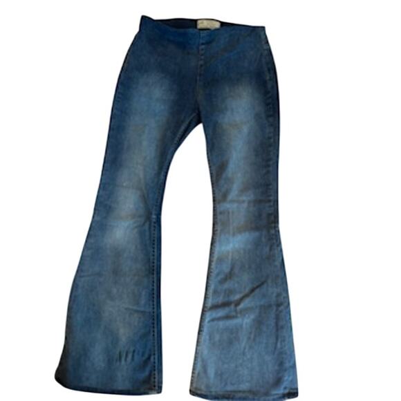 Free People Denim-Reg Wash We The Free Penny Pull-On Flare Jeans Jeans Size 29 - Picture 3 of 5